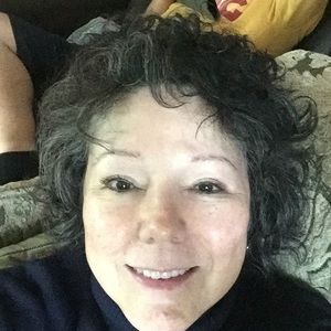 Meet your Posher, Miriam